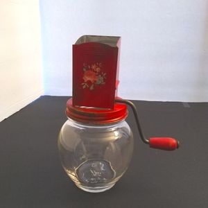 Vintage Crank Nut Spice garlic Chopper Grinder Wooden/metal Handle.